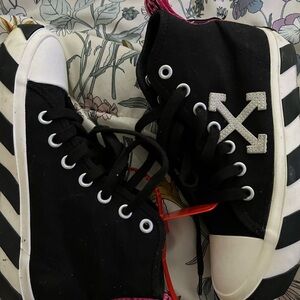 Off-White Black and White Striped High-Tops